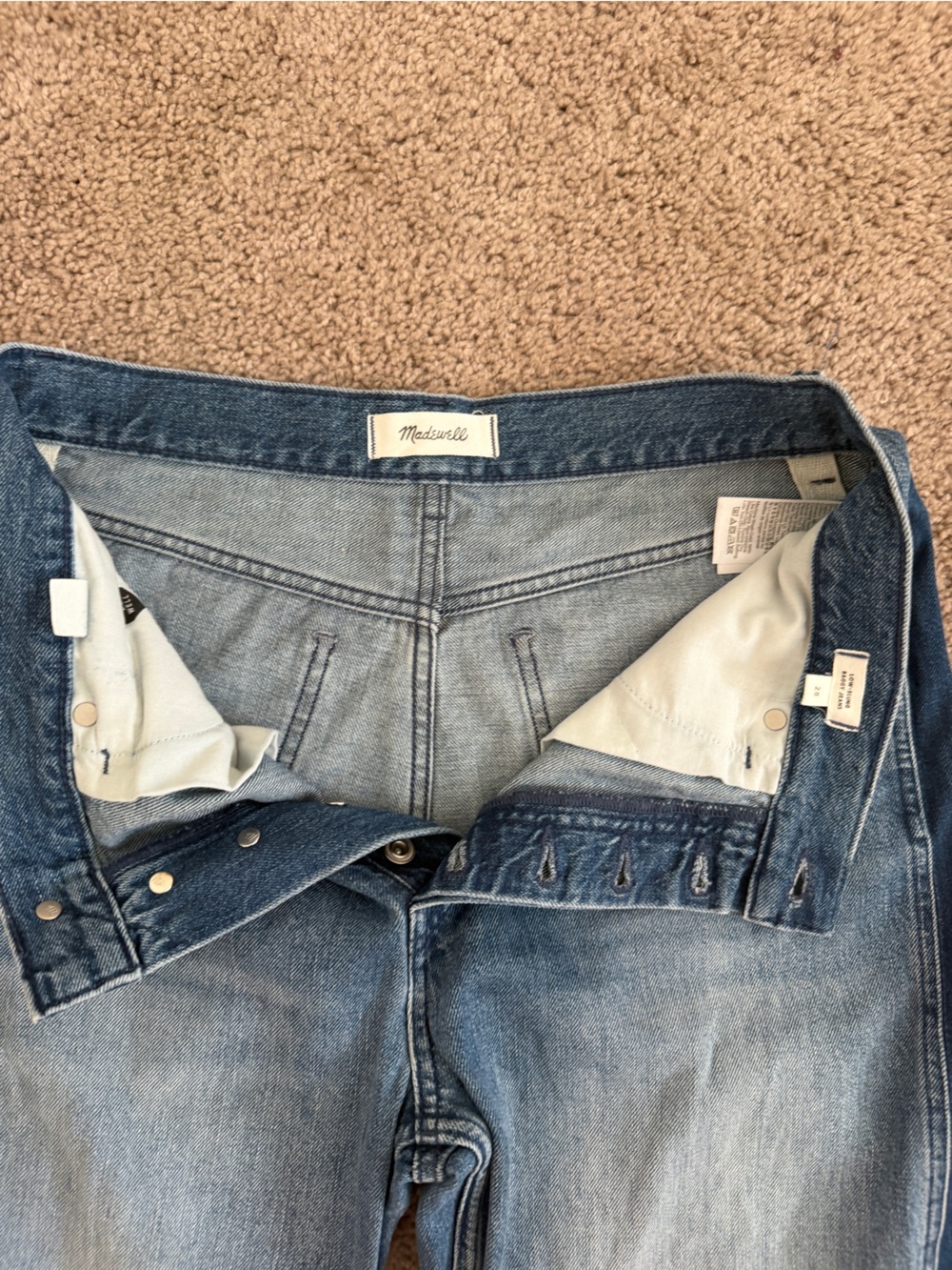 Madewell Low Slung Baggy Jeans - Picture 3 of 6